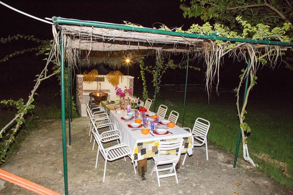 Villa Ostria Lixouri Luaran gambar